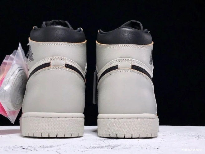 MaikeSneakers SB Air 1 x Nike Jordan Bone OG Light CD6578-006 High 0810